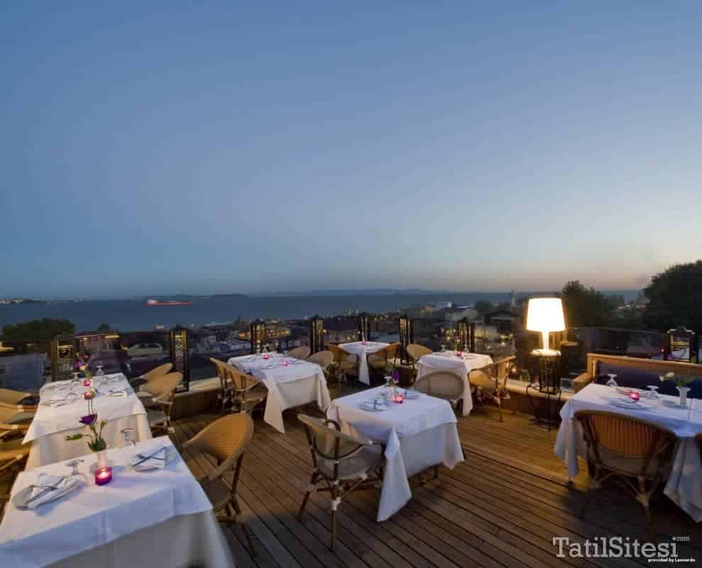 GLK Premier Regency Suites & Spa